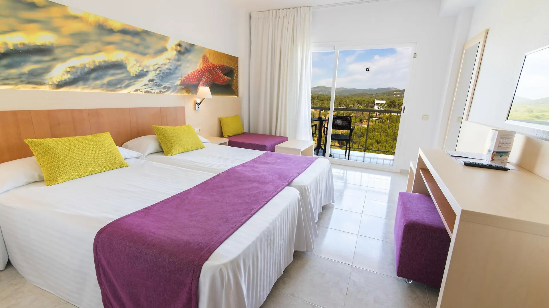 Hotel Moon Dreams Coral Beach Es Cana 3*,